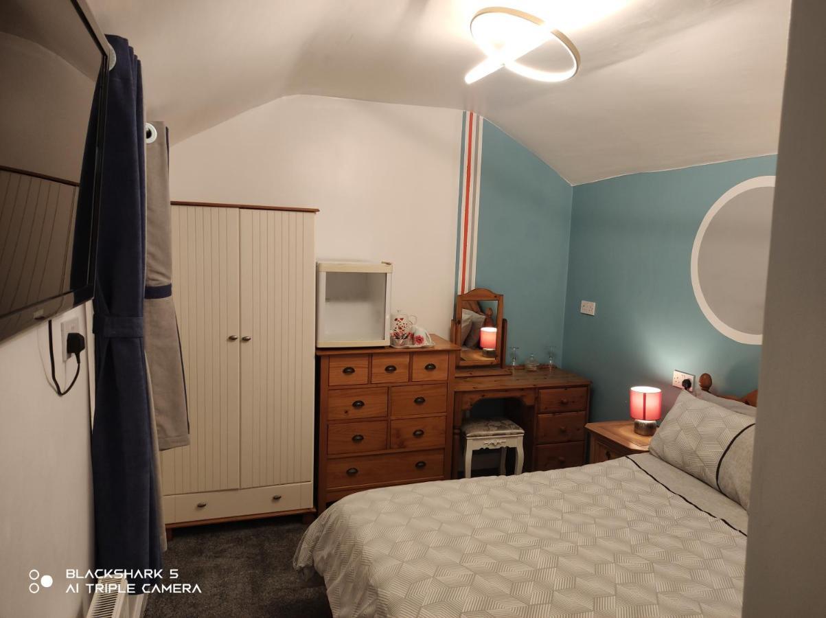 Seashells Guest House Грейт-Ярмут Екстер'єр фото